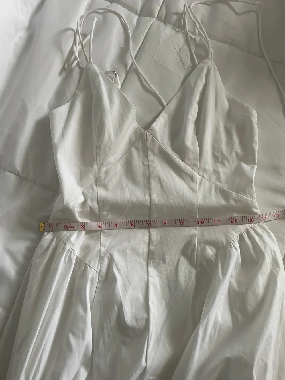 Abercrombie & Fitch elegant white